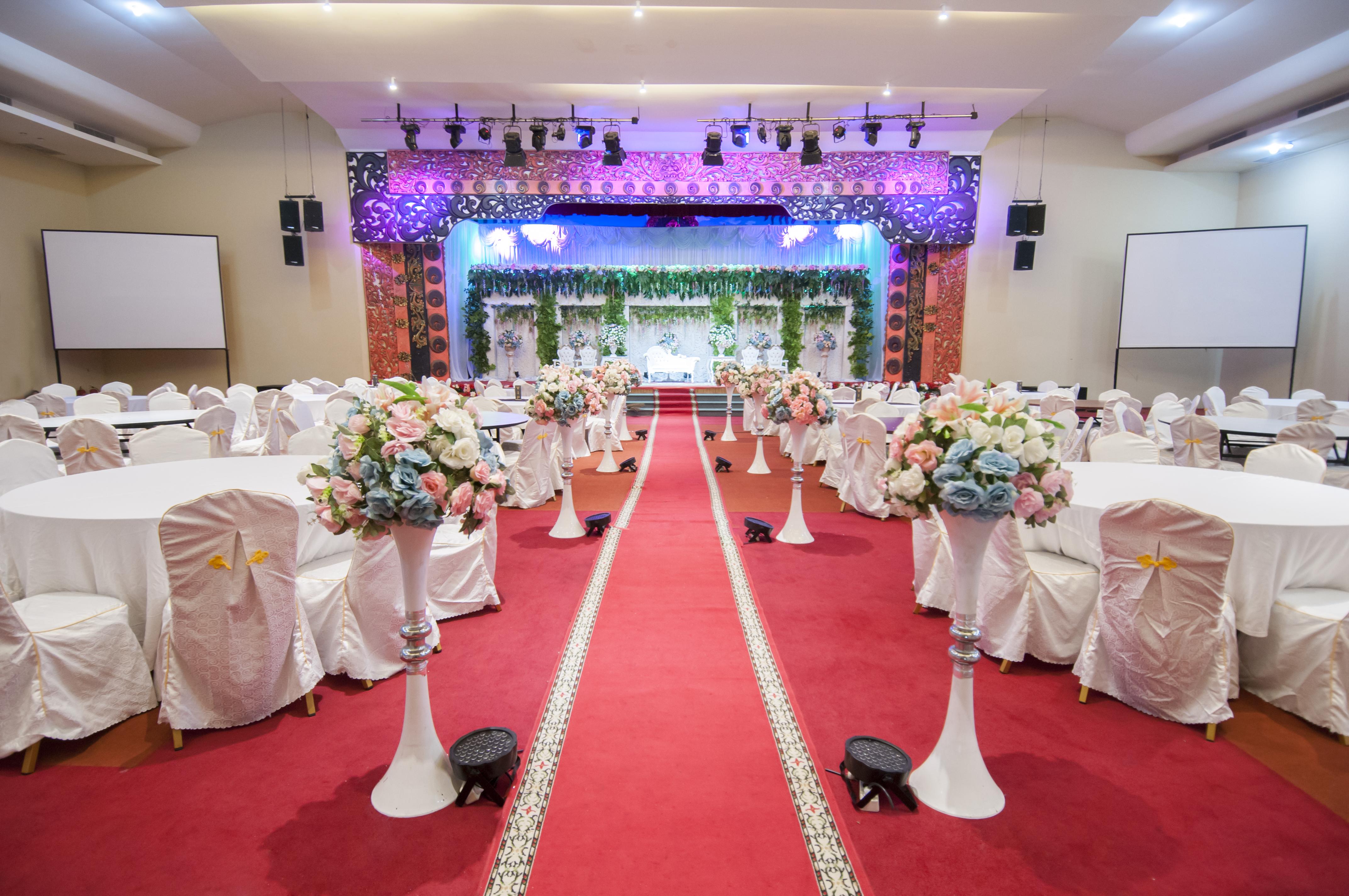 100 Sunset Kuta Hotel & Ballroom ภายนอก รูปภาพ
