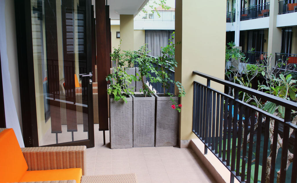 100 Sunset Kuta Hotel & Ballroom ห้อง รูปภาพ